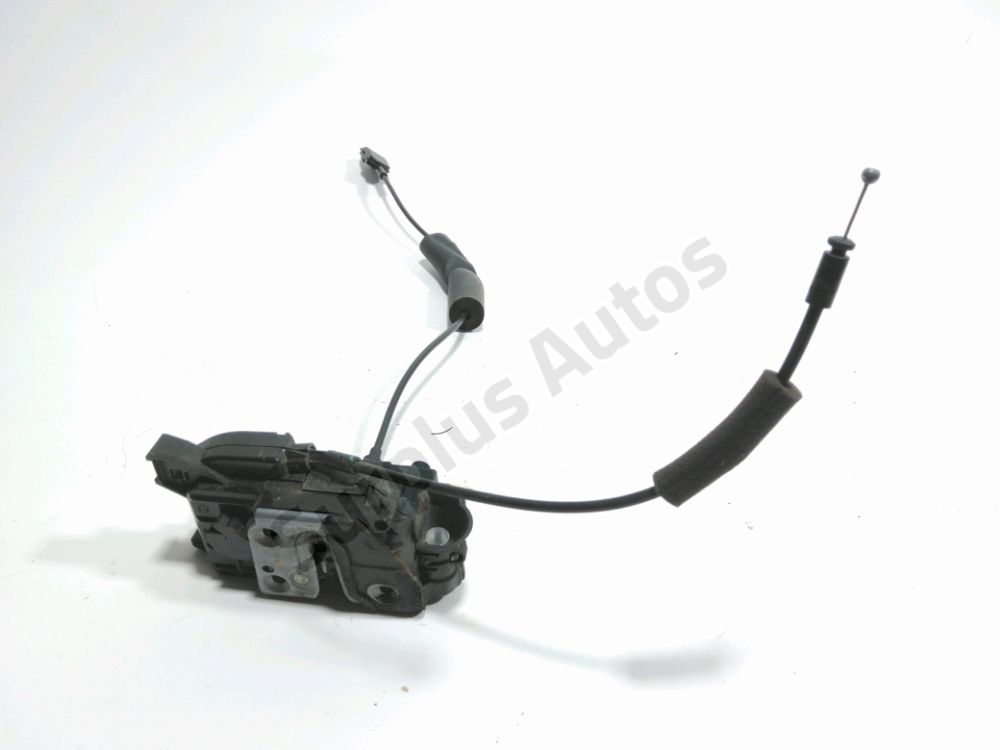 Serrure de porte avant gauche