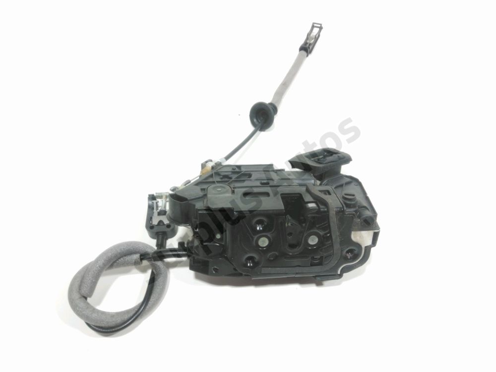 Serrure de porte arrière droite