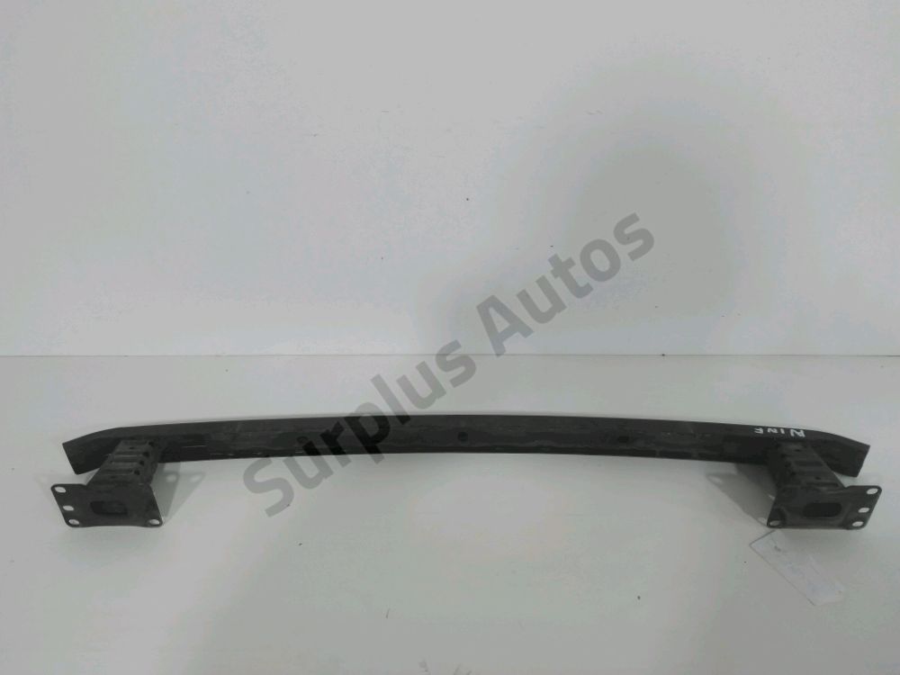 Traverse inférieure armature avant