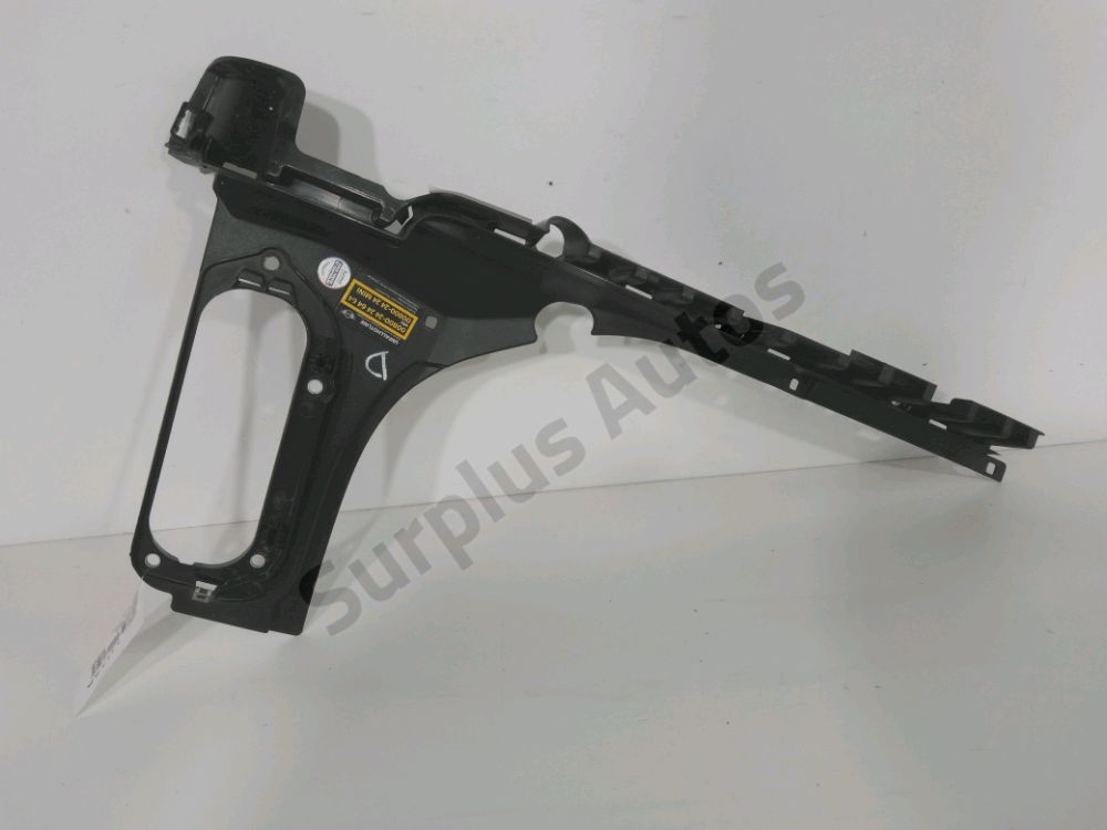 Support droit de pare-choc arriere