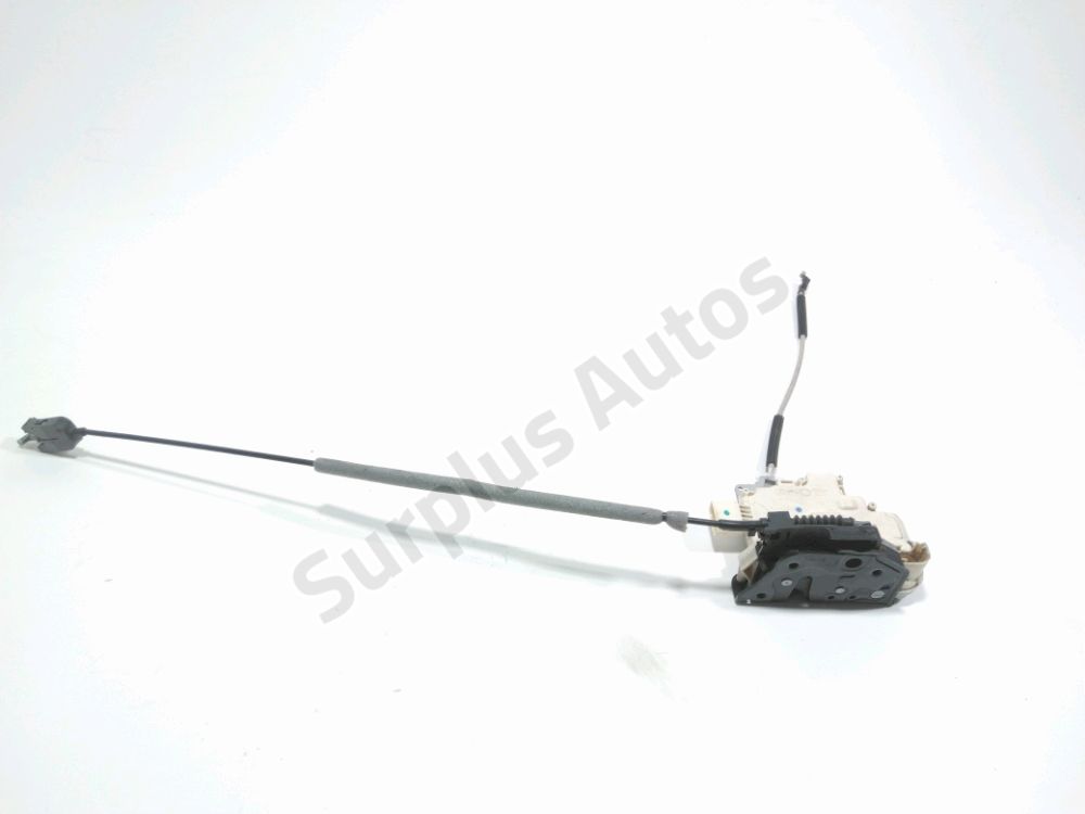 Serrure de porte avant gauche