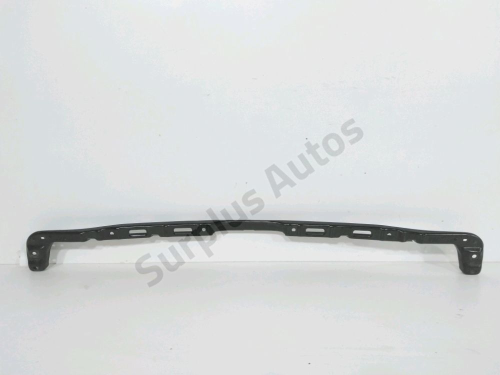 Support central de pare-choc arrière