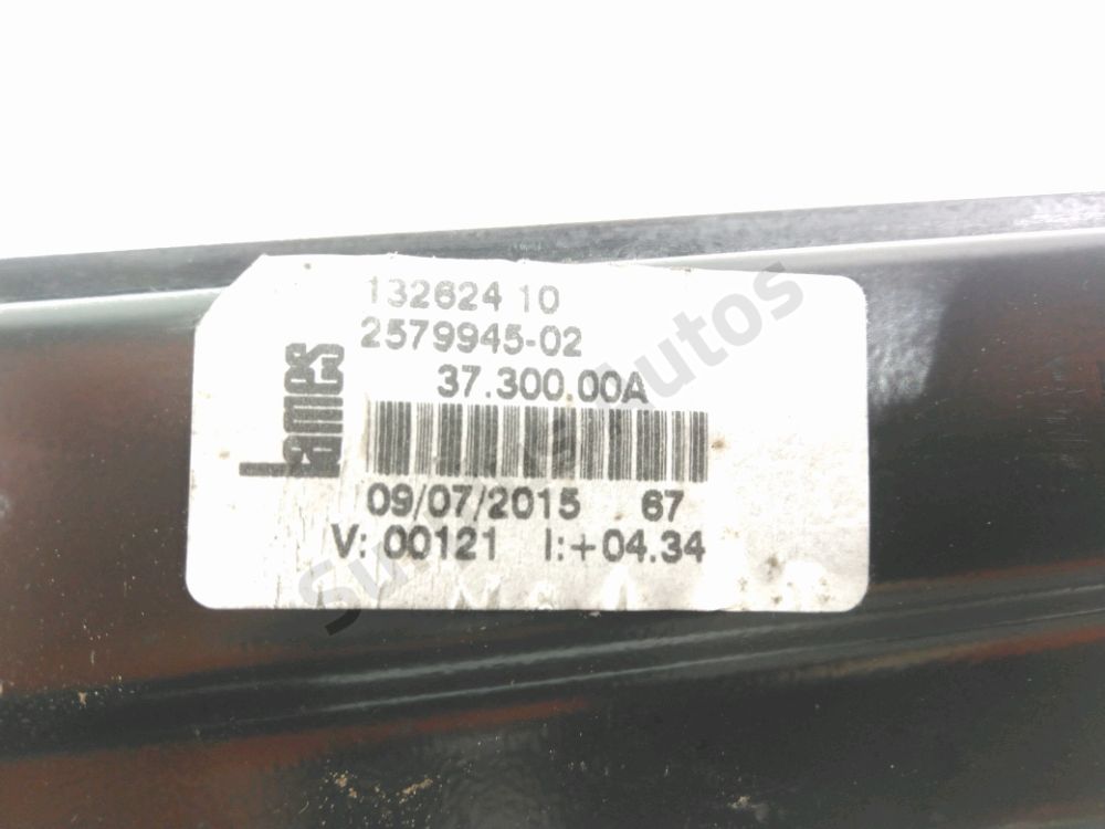 Lève-vitre électrique avant gauche