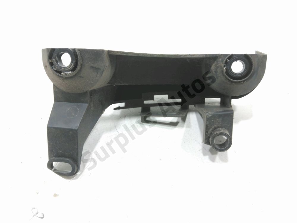 Support gauche de pare-choc arrière