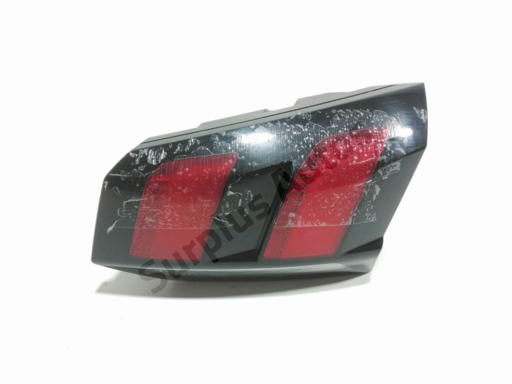 Feu arrière intérieur droit