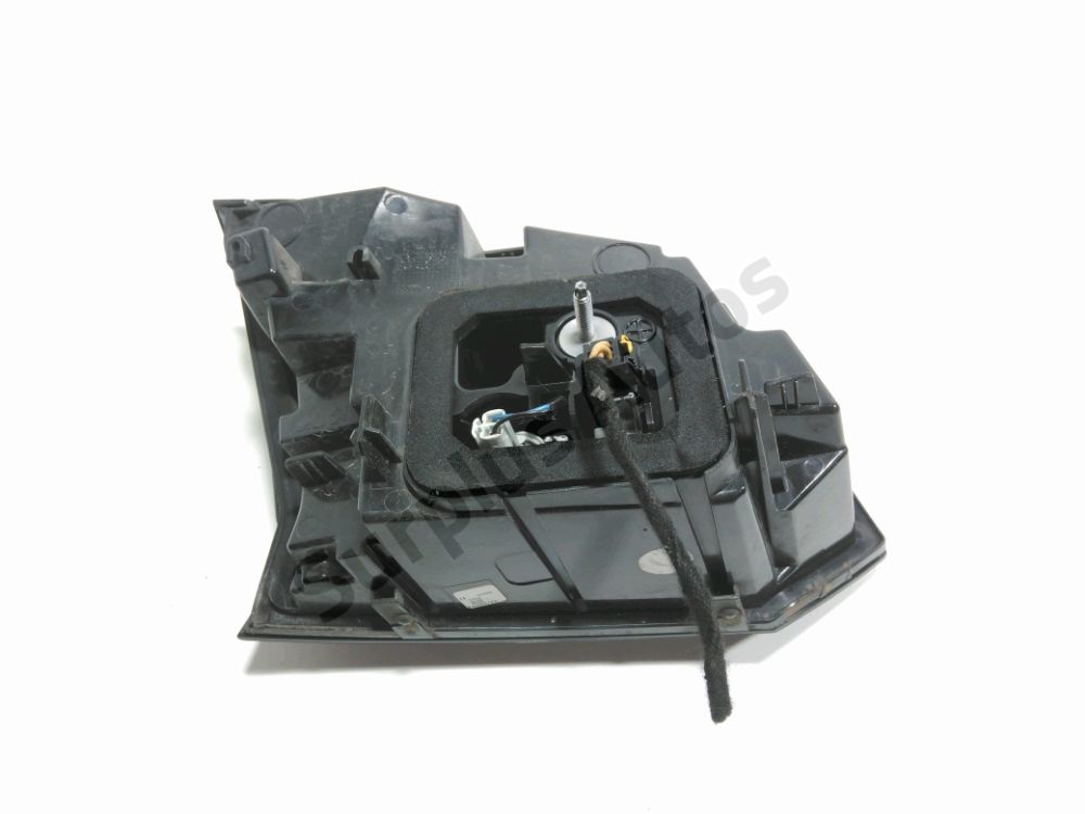 Feu arrière intérieur droit