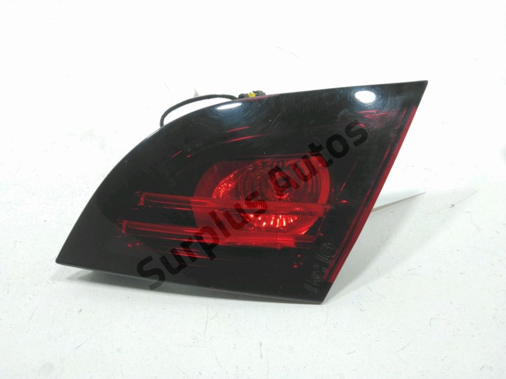 Feu arriere interieur droit