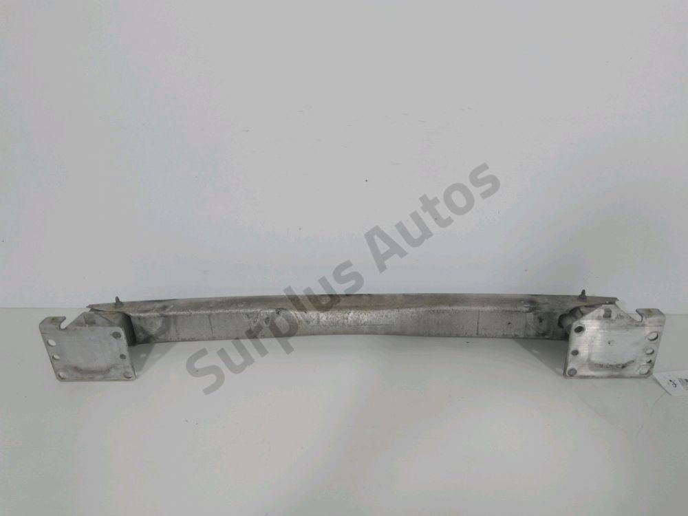 Renfort pare-choc avant