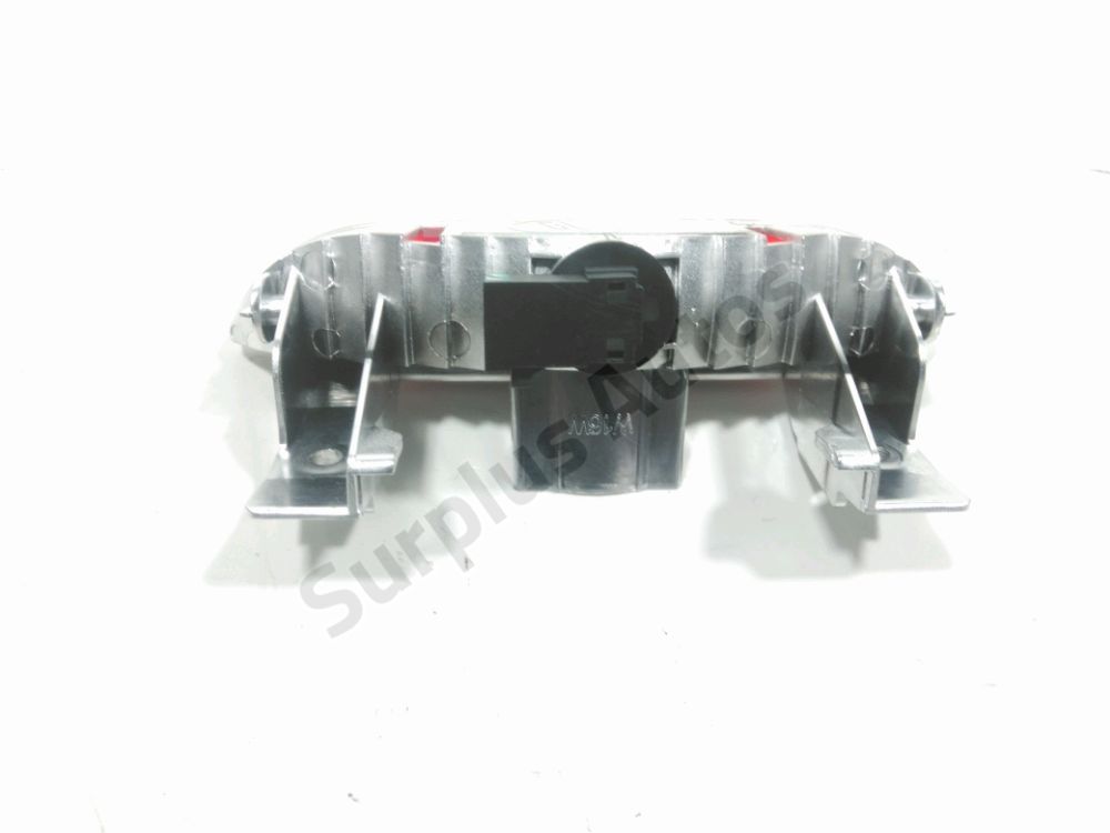 Feu stop supplémentaire