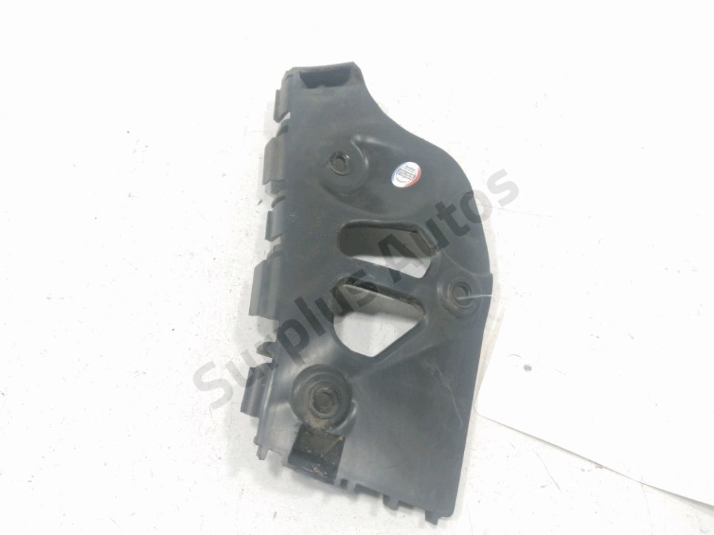 Support gauche de pare-choc arriere