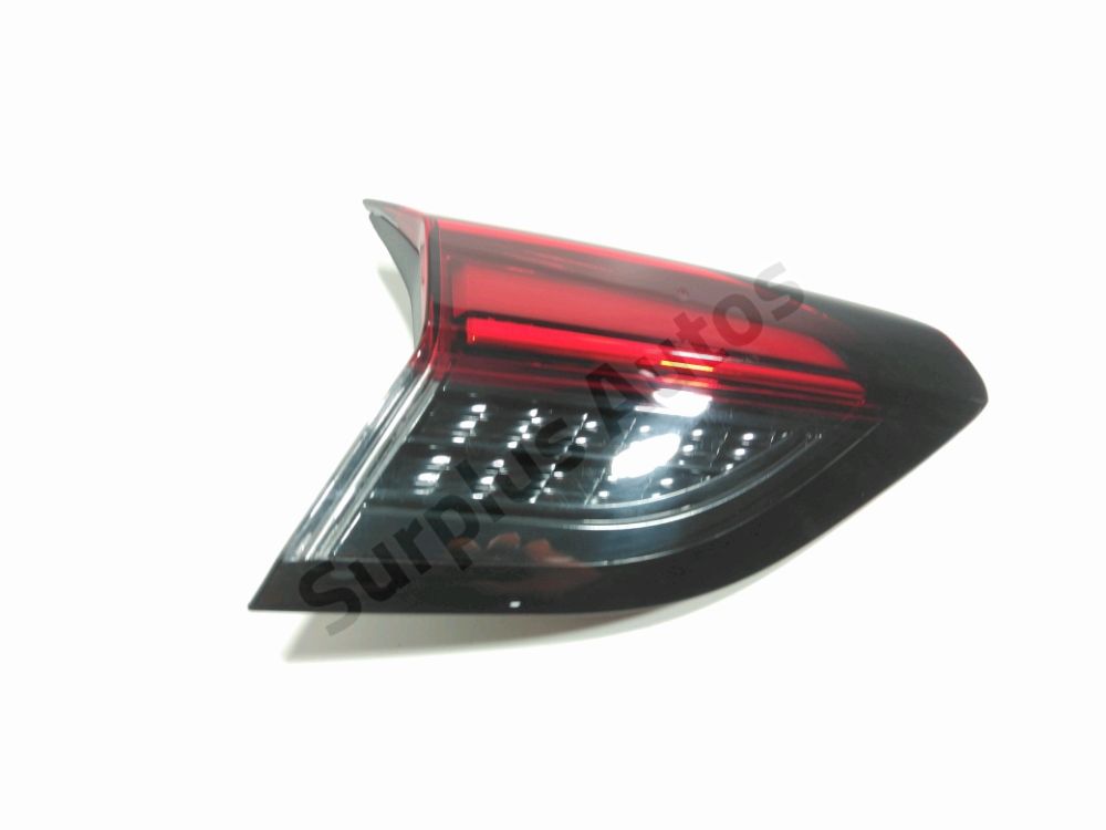 Feu arrière intérieur gauche