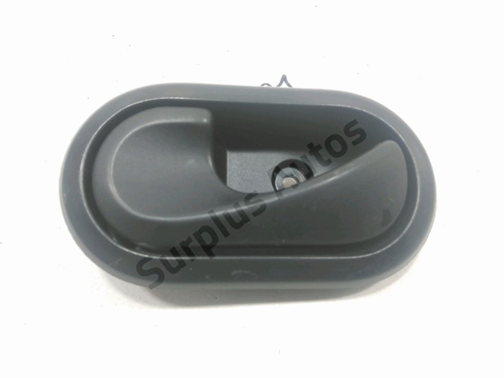 Poignee interieure porte avant gauche