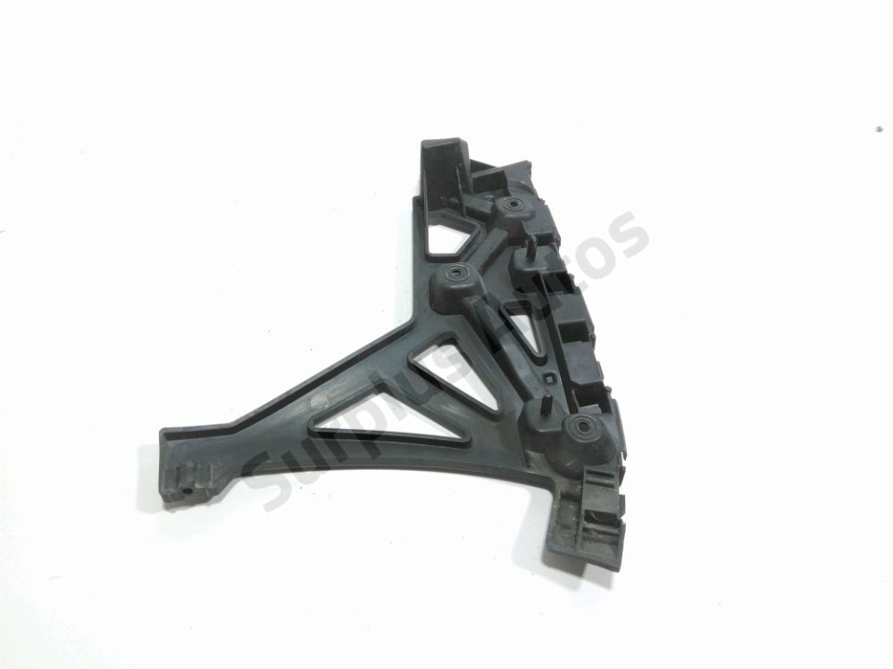 Support gauche de pare-choc arrière