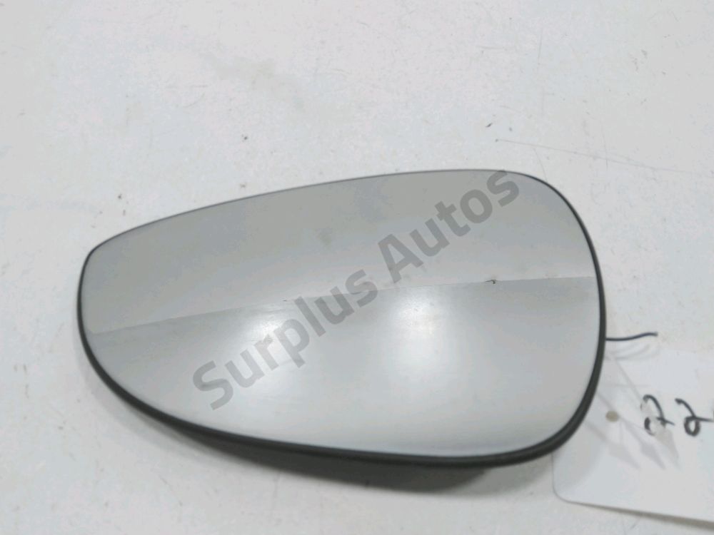 Glace de rétroviseur gauche