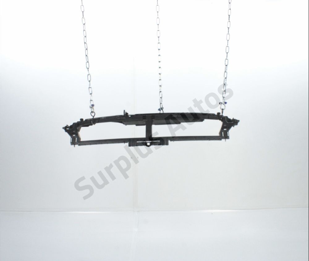 Traverse supérieure armature avant