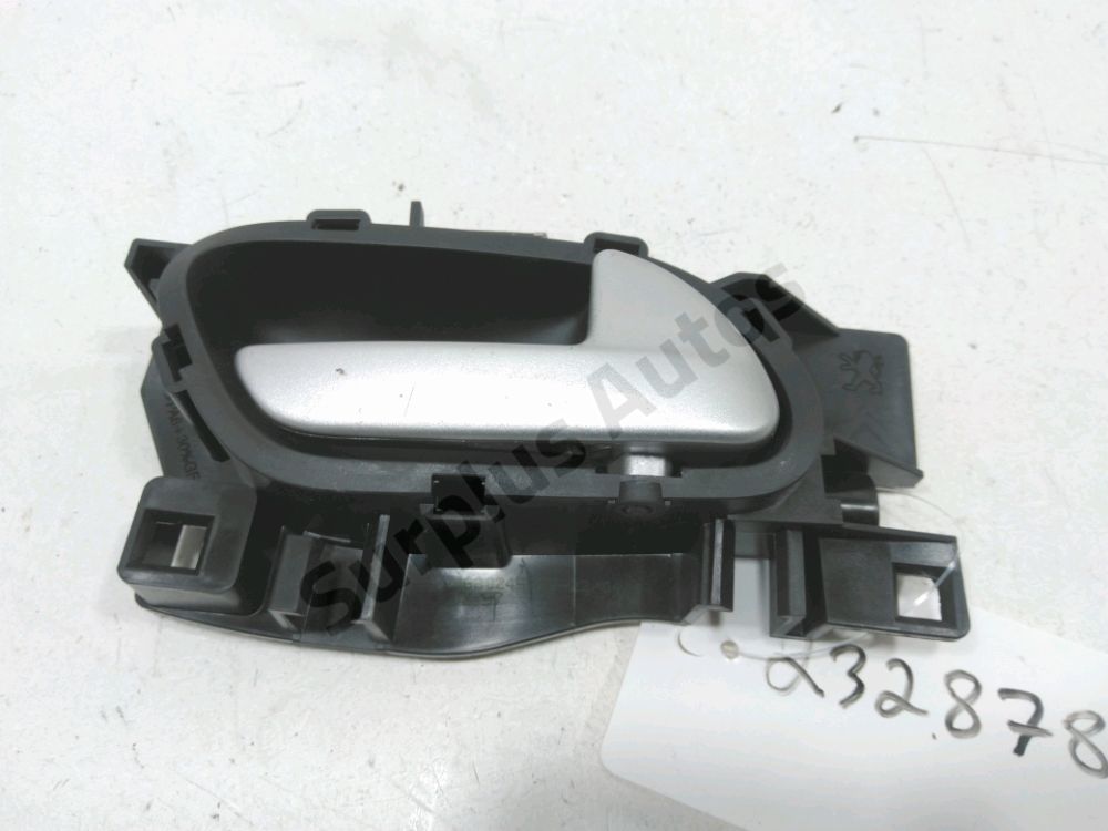 Poignée intérieure porte arrière droite