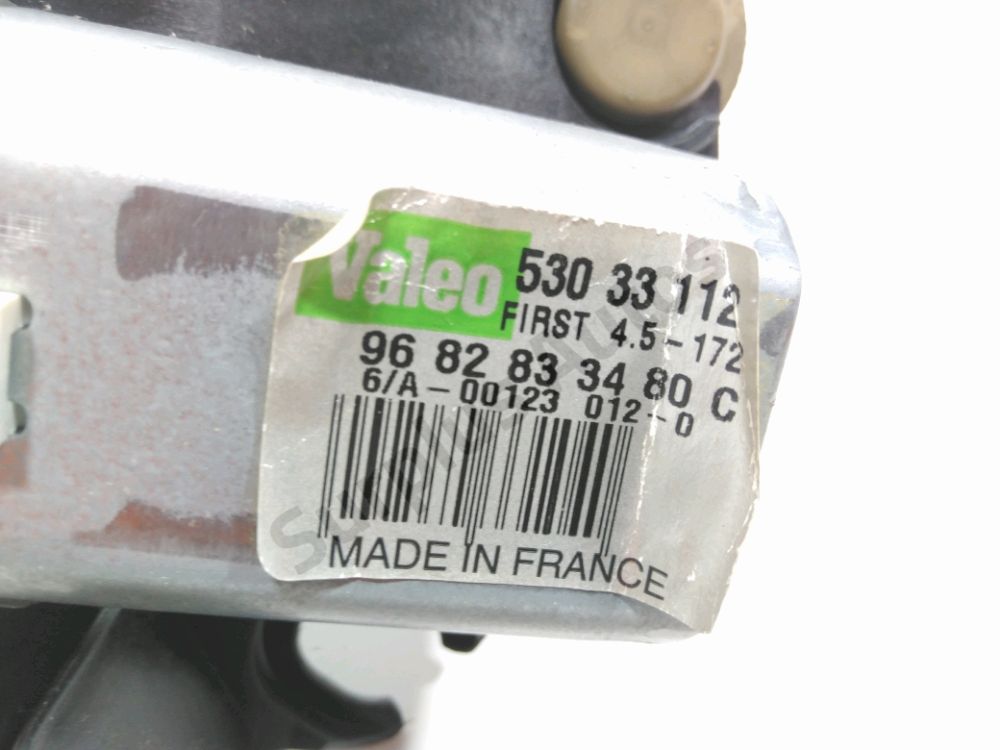Moteur d'essuie glace arrière