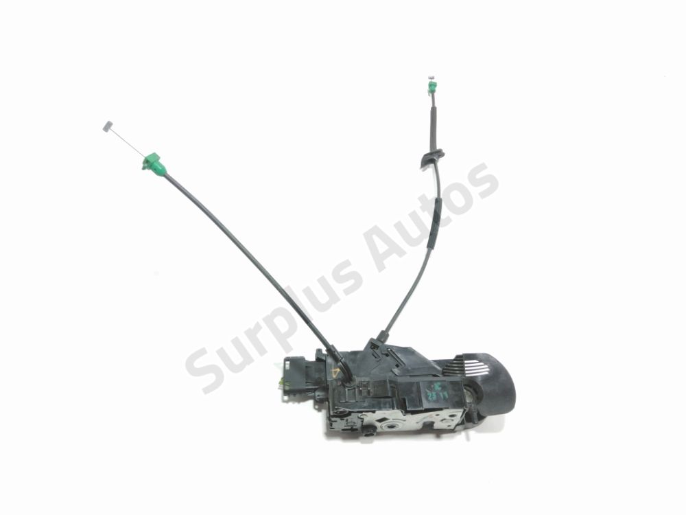 Serrure de porte avant gauche