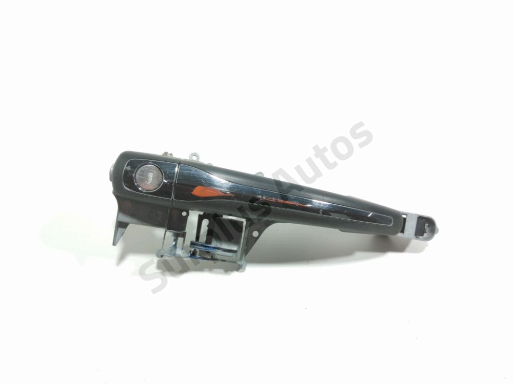 Poignee exterieure avant gauche