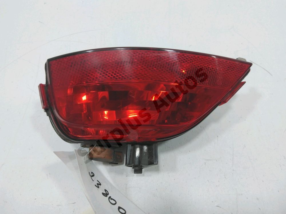 Feu de brouillard arrière gauche