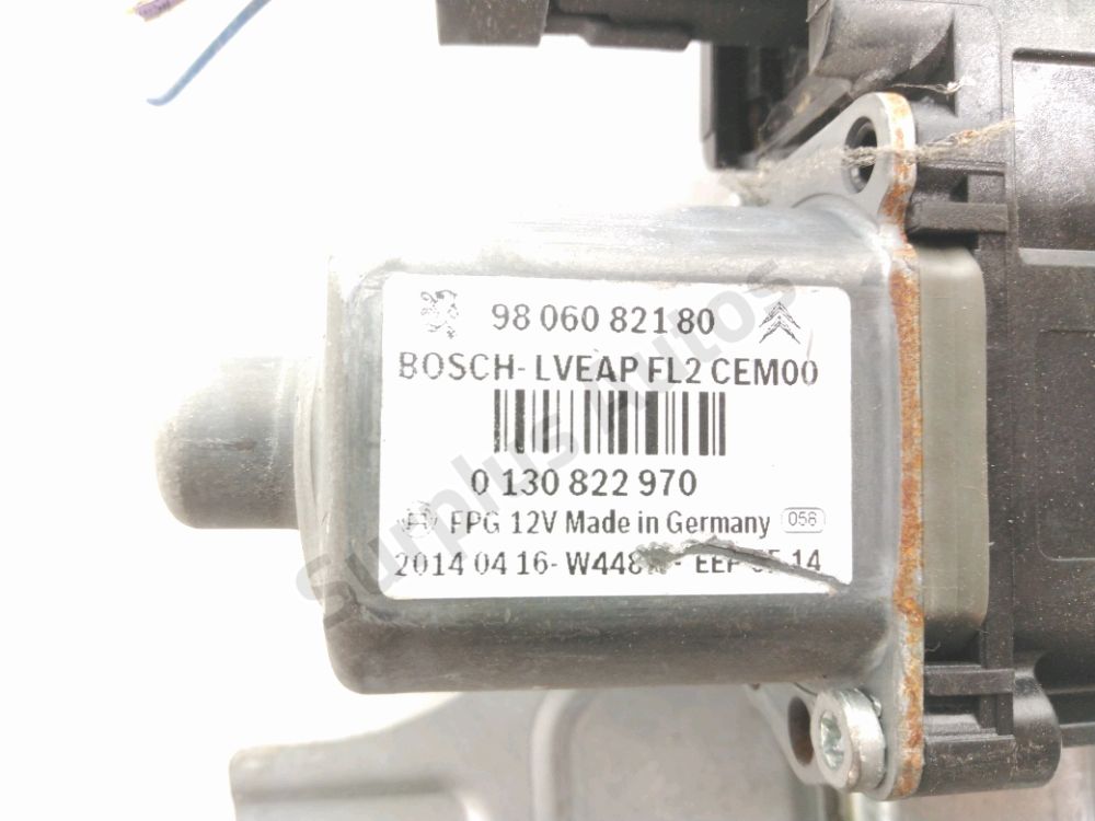 Lève-vitre électrique arrière droit