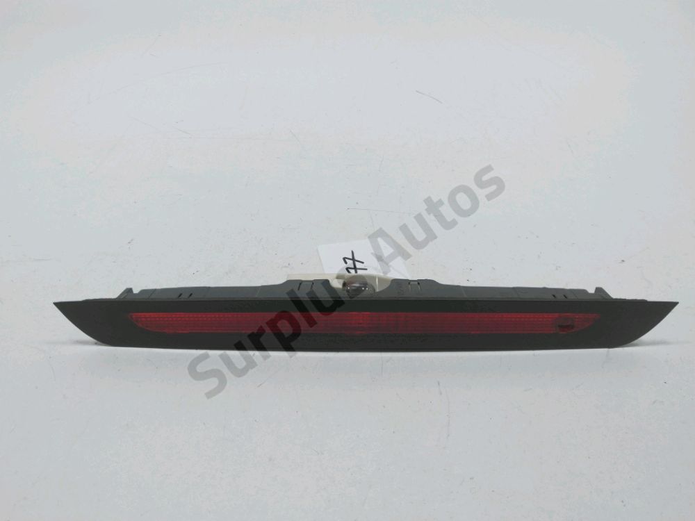 Feu stop supplémentaire