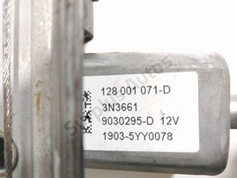 Lève-vitre électrique avant droit