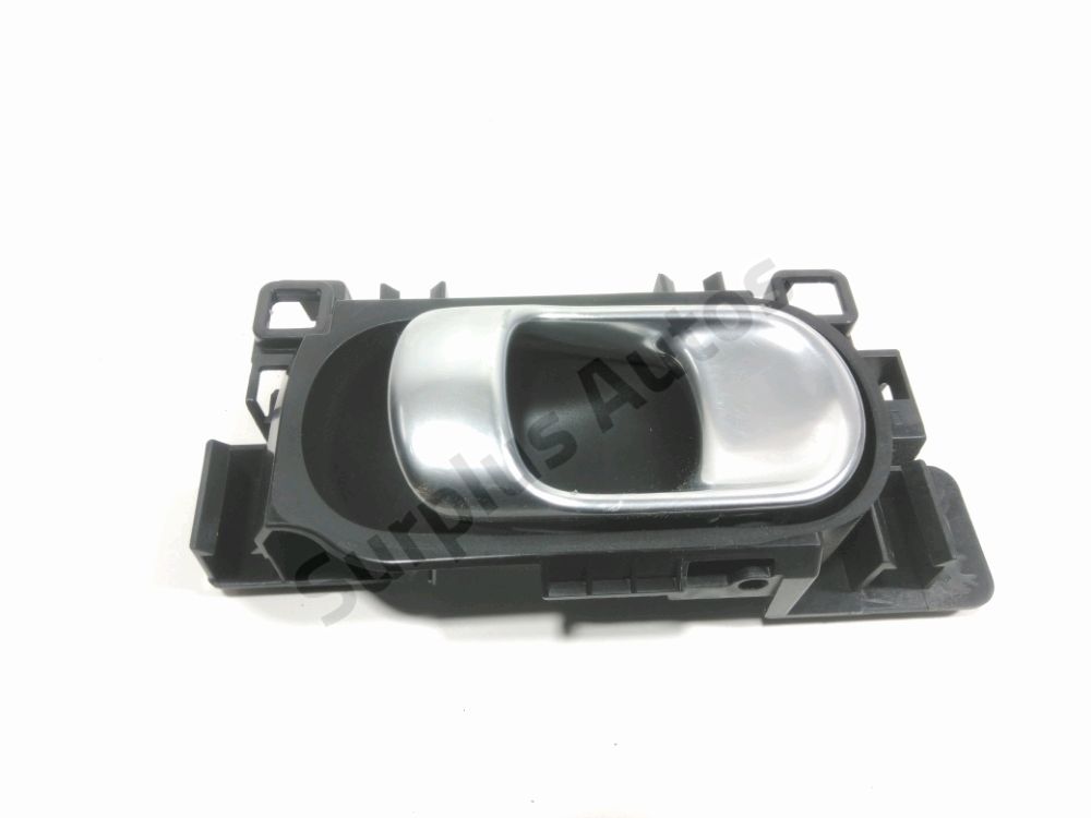 Poignée intérieure porte avant gauche