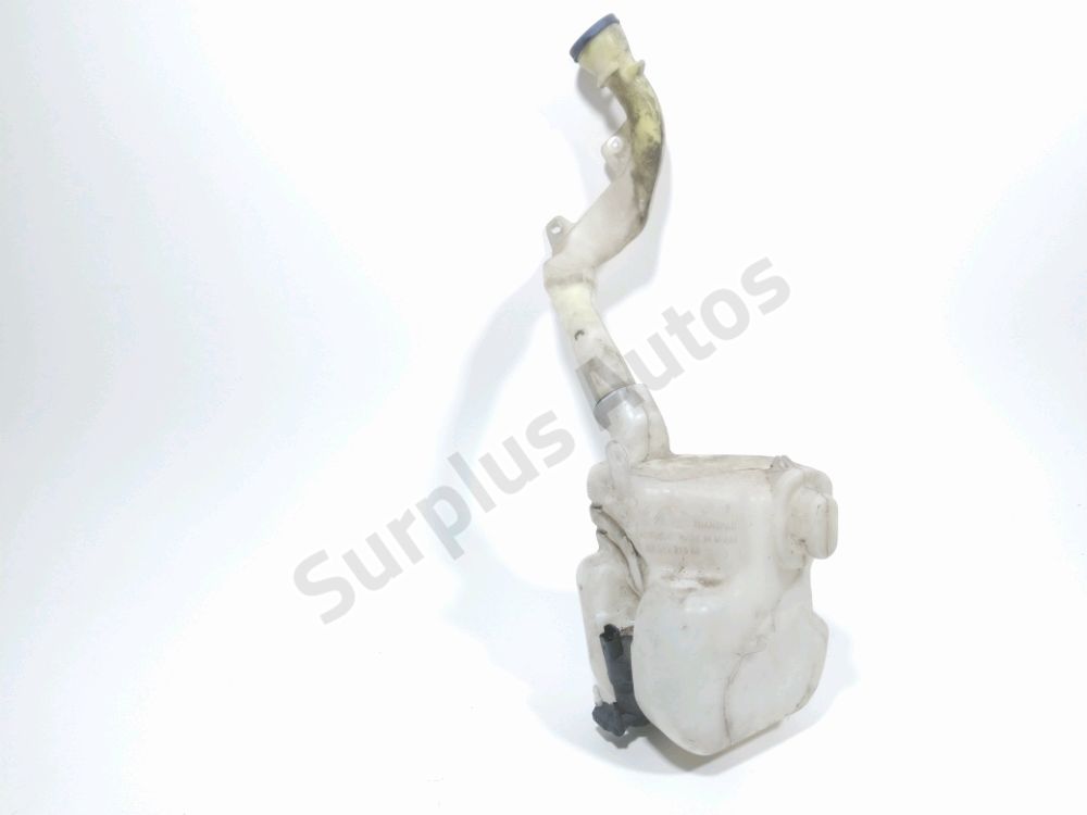 Réservoir de lave glace avant