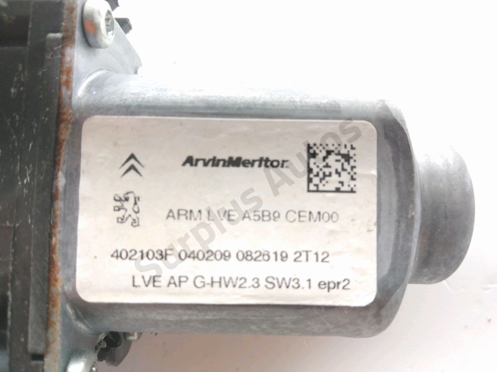 Lève-vitre électrique avant gauche