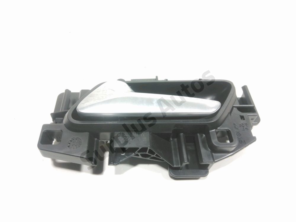 Poignée intérieure porte avant gauche