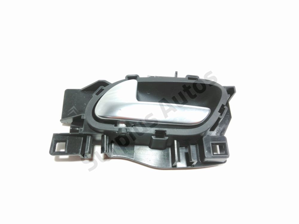 Poignée intérieure porte avant gauche