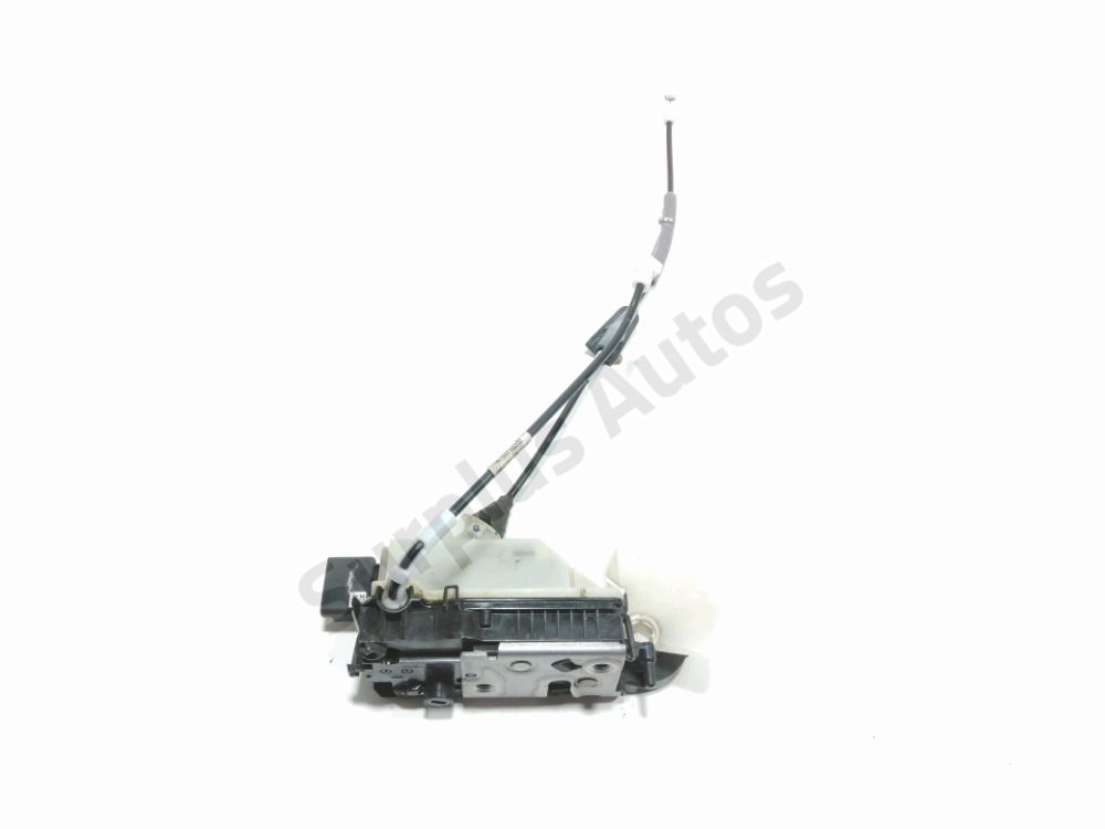 Serrure de porte avant gauche