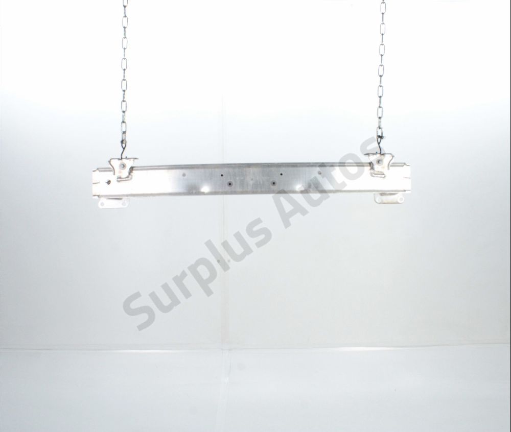 Renfort pare-choc avant