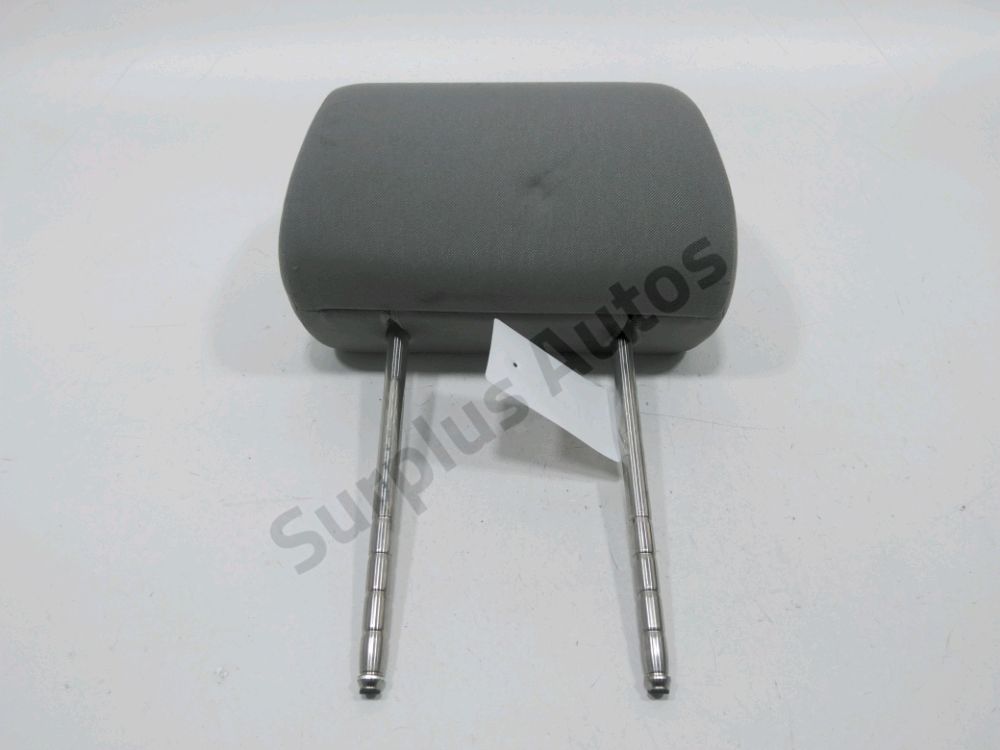 Appui tête avant droit