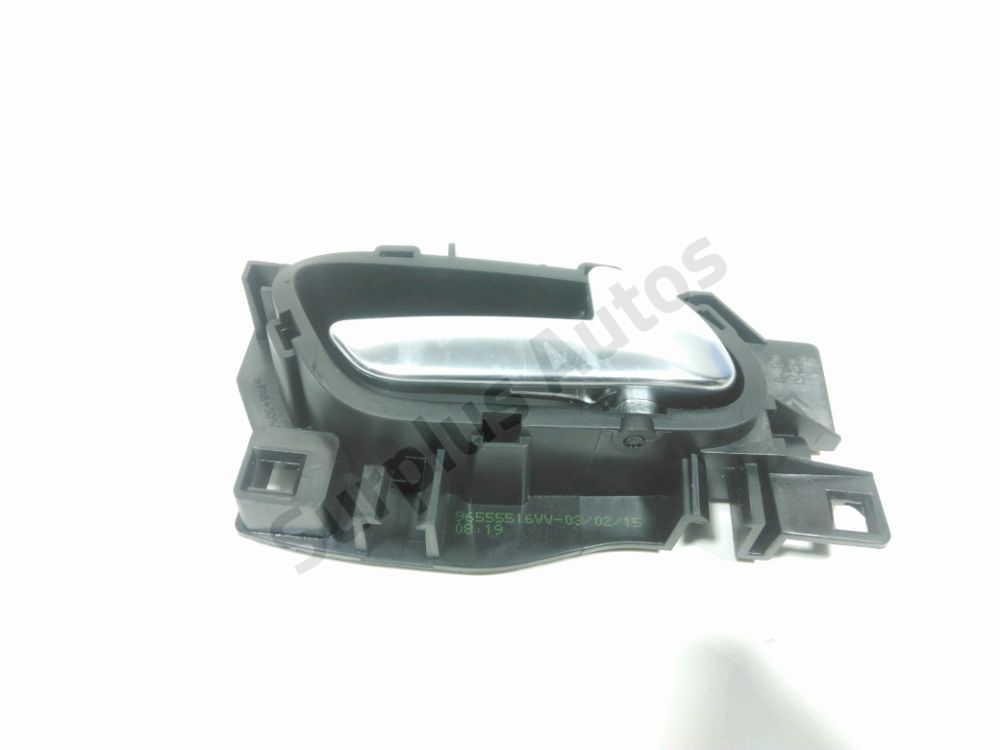 Poignée intérieure porte avant droite