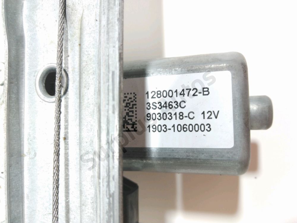 Lève-vitre électrique avant gauche