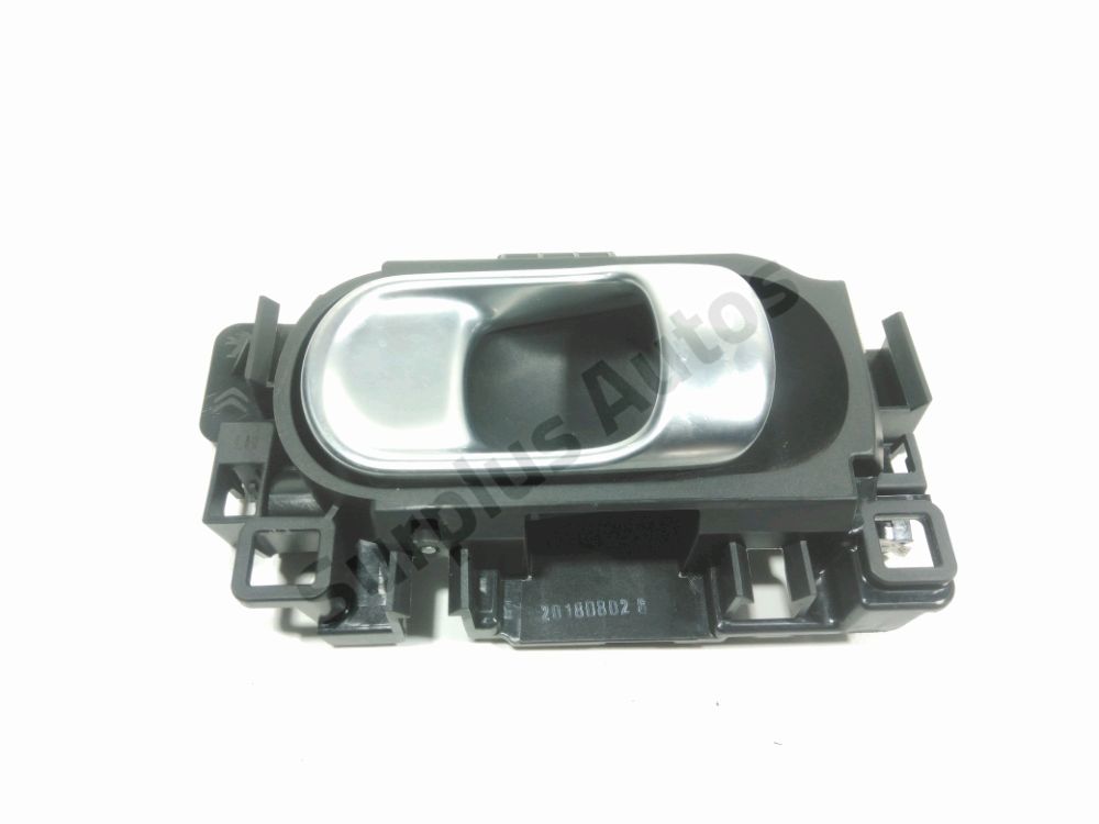 Poignée intérieure porte arrière gauche