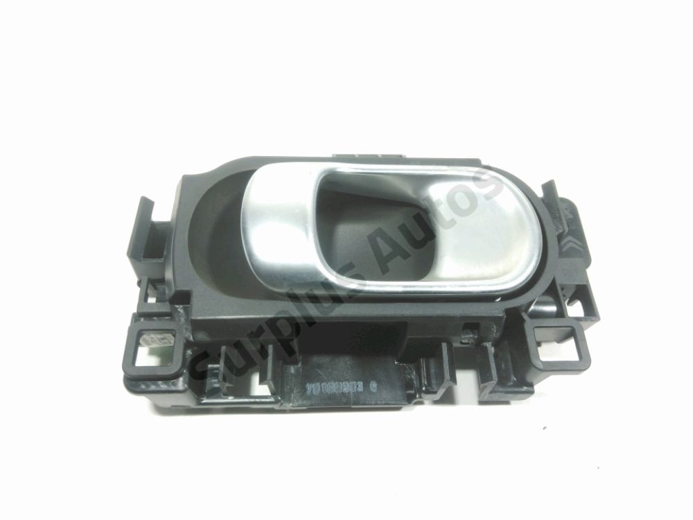 Poignée intérieure porte avant droite