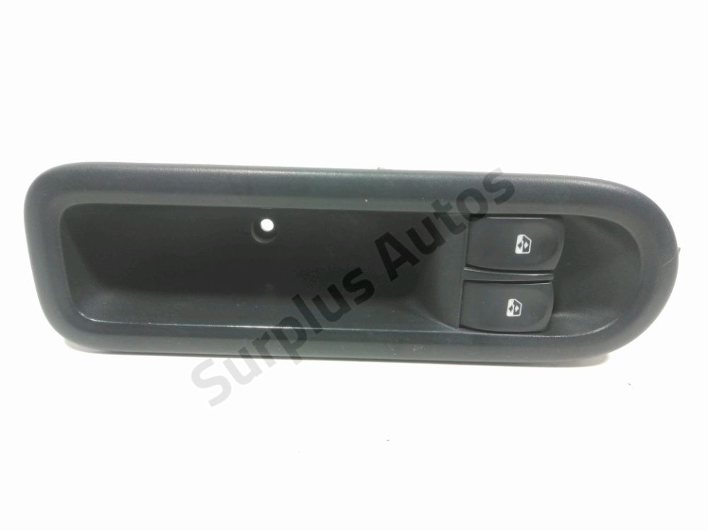 Commande lève-vitre avant gauche