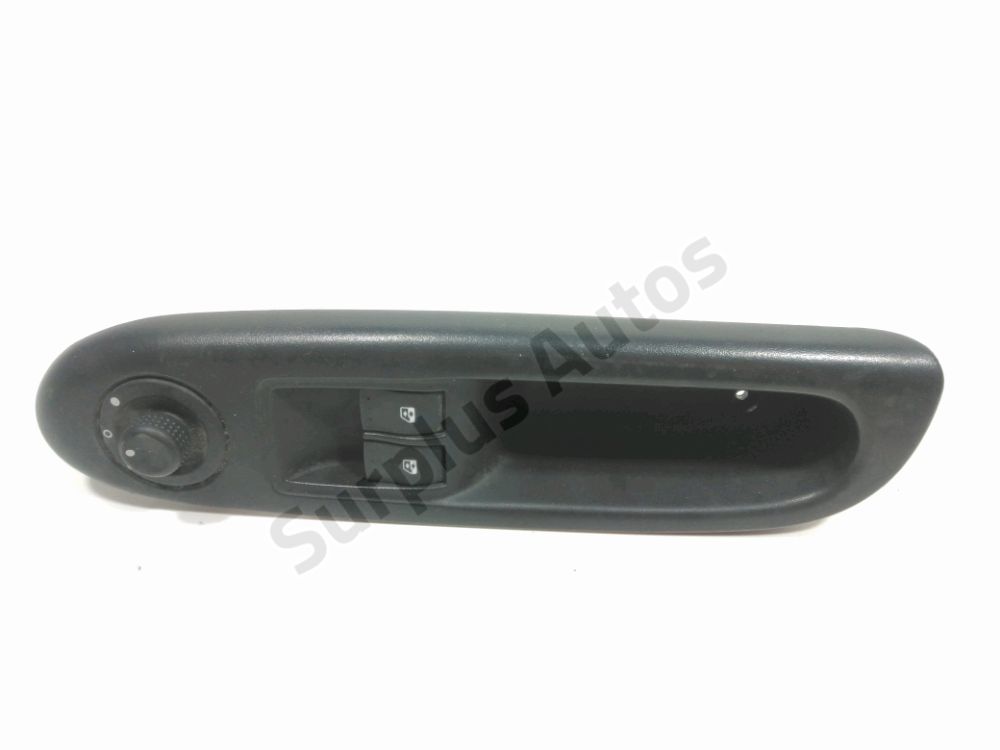 Commande lève-vitre avant gauche