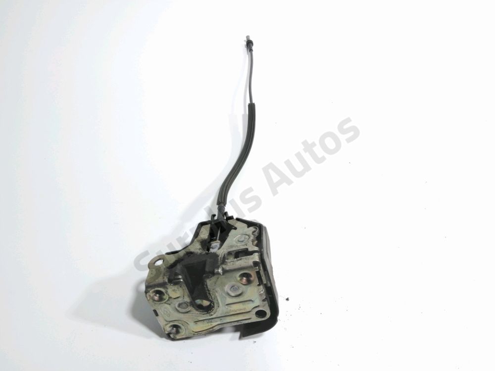 Serrure de porte avant droite