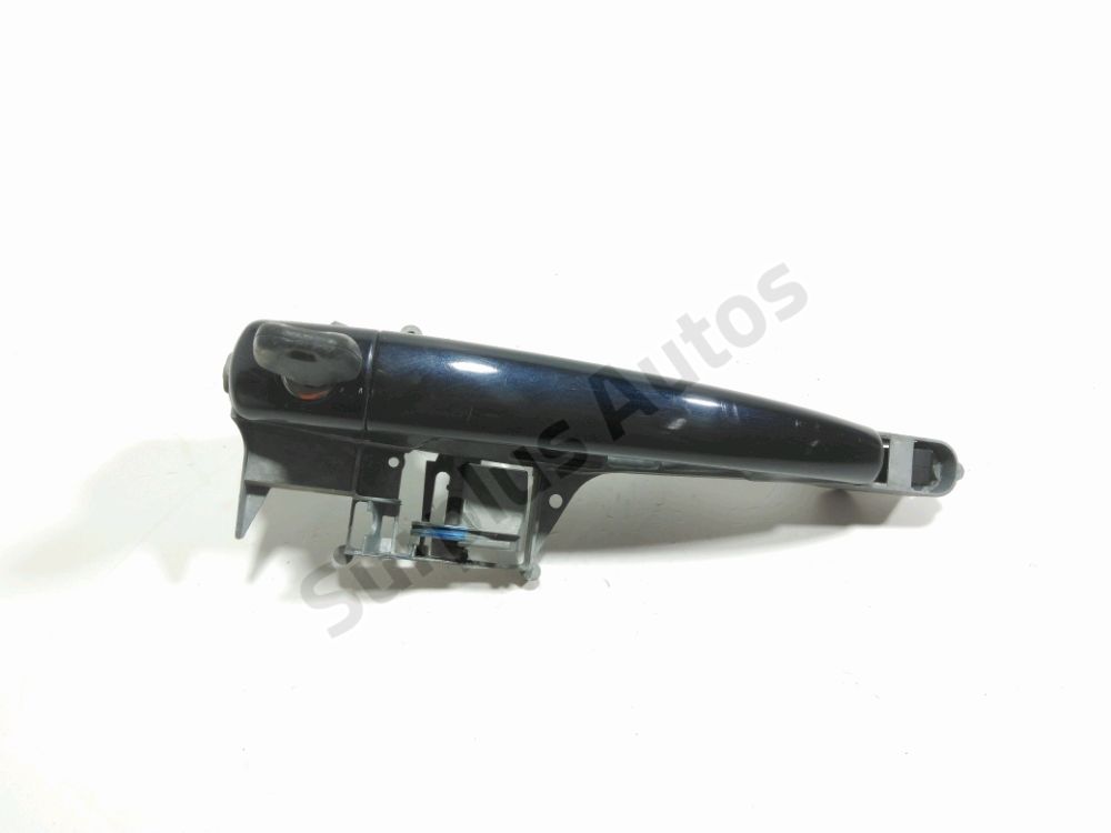 Poignée extérieure avant gauche