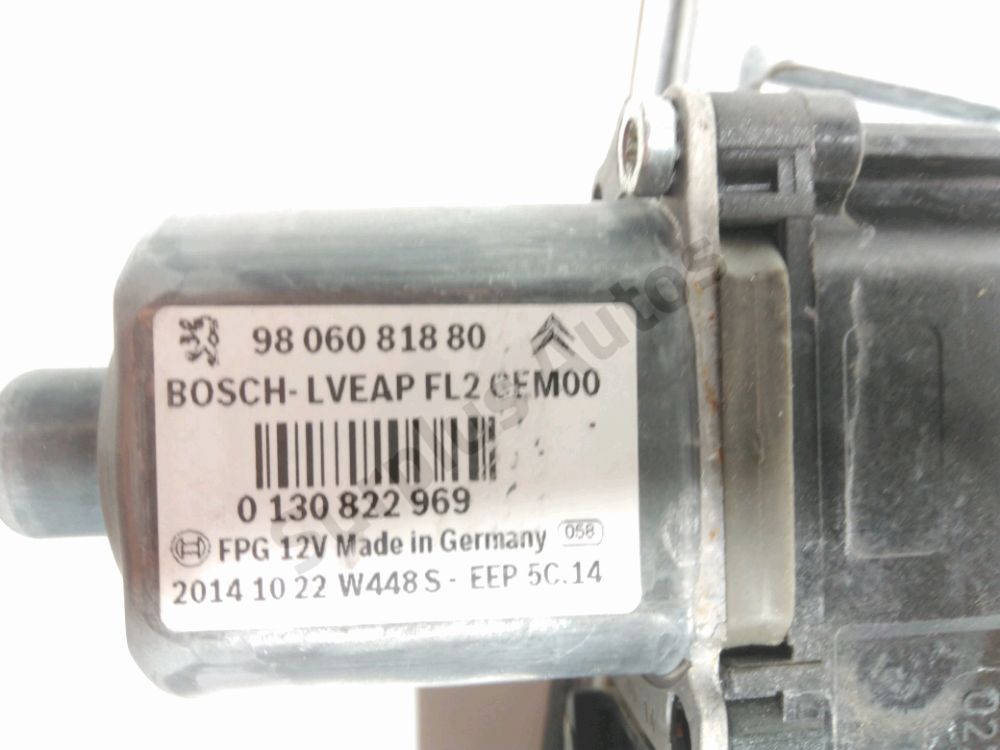 Lève-vitre électrique avant gauche