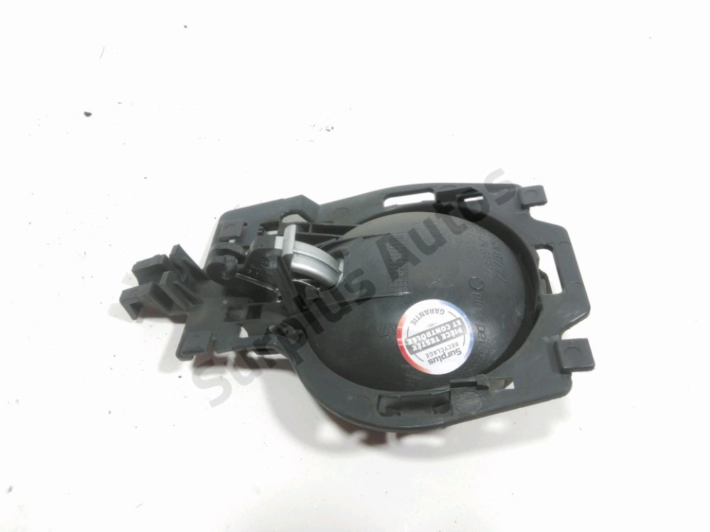 Poignée intérieure porte avant droite