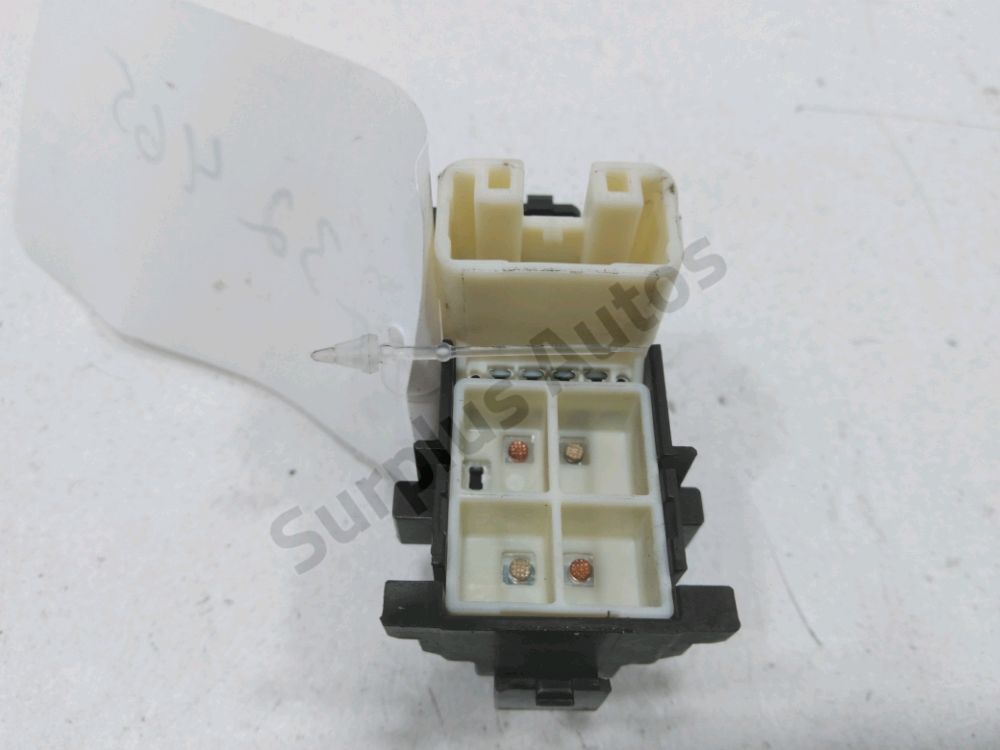 Commande lève-vitre avant droit