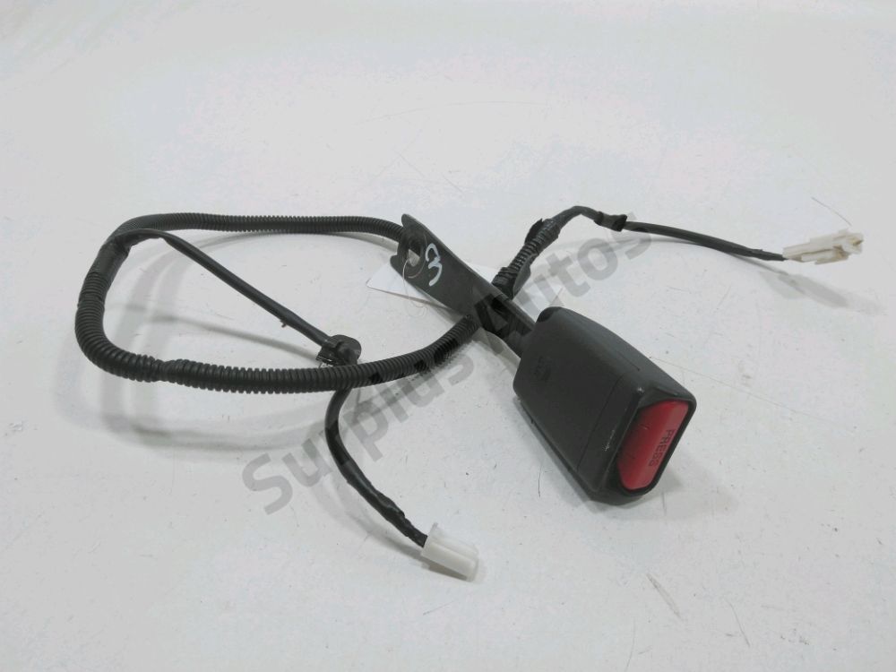 Ancrage ceinture avant droit