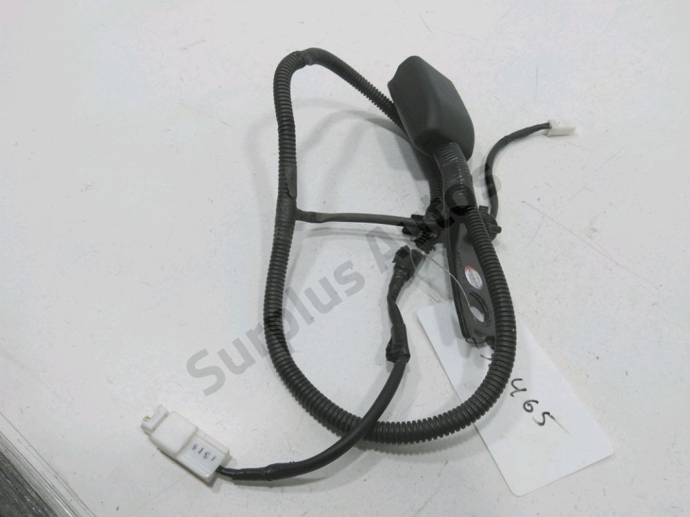 Ancrage ceinture avant droit