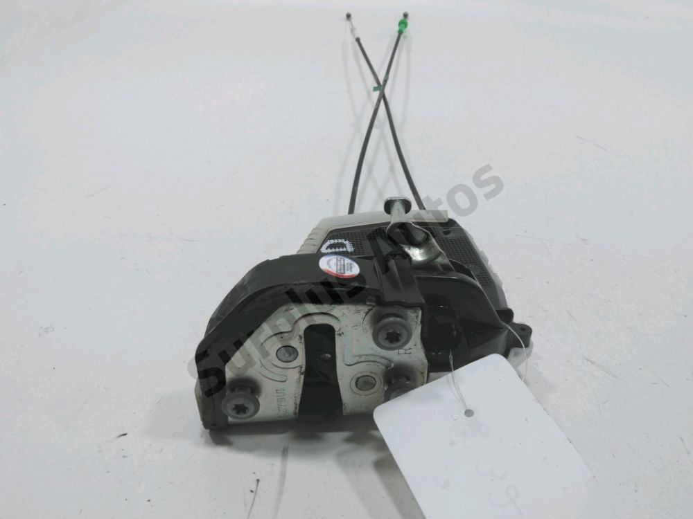 Serrure de porte arriere droite