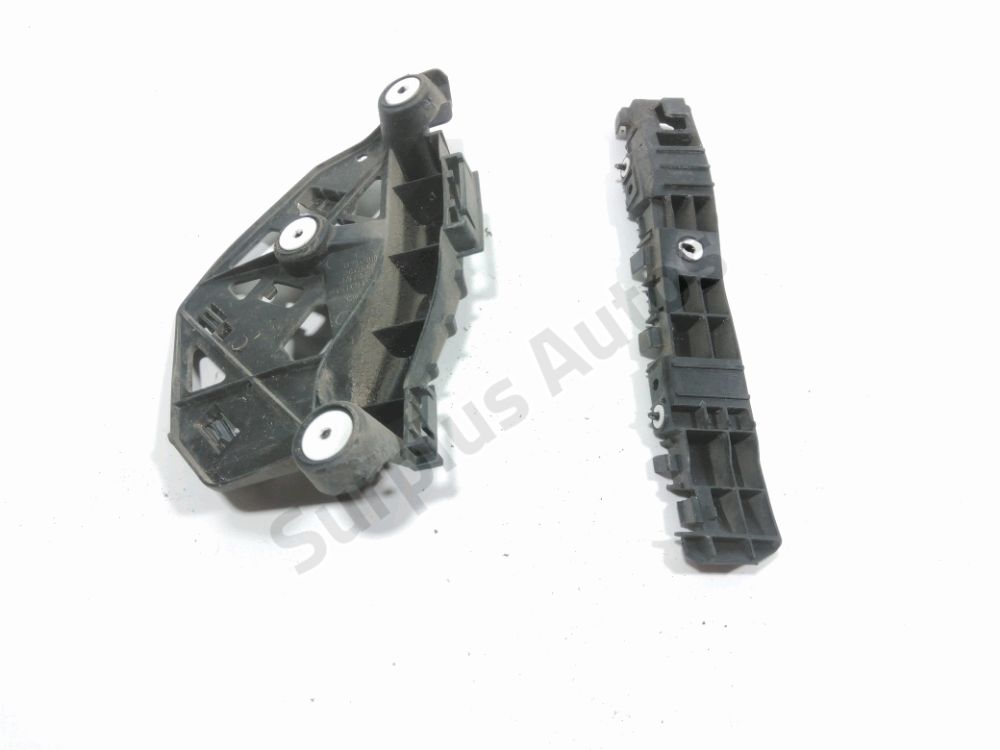 Support droit de pare-choc arriere